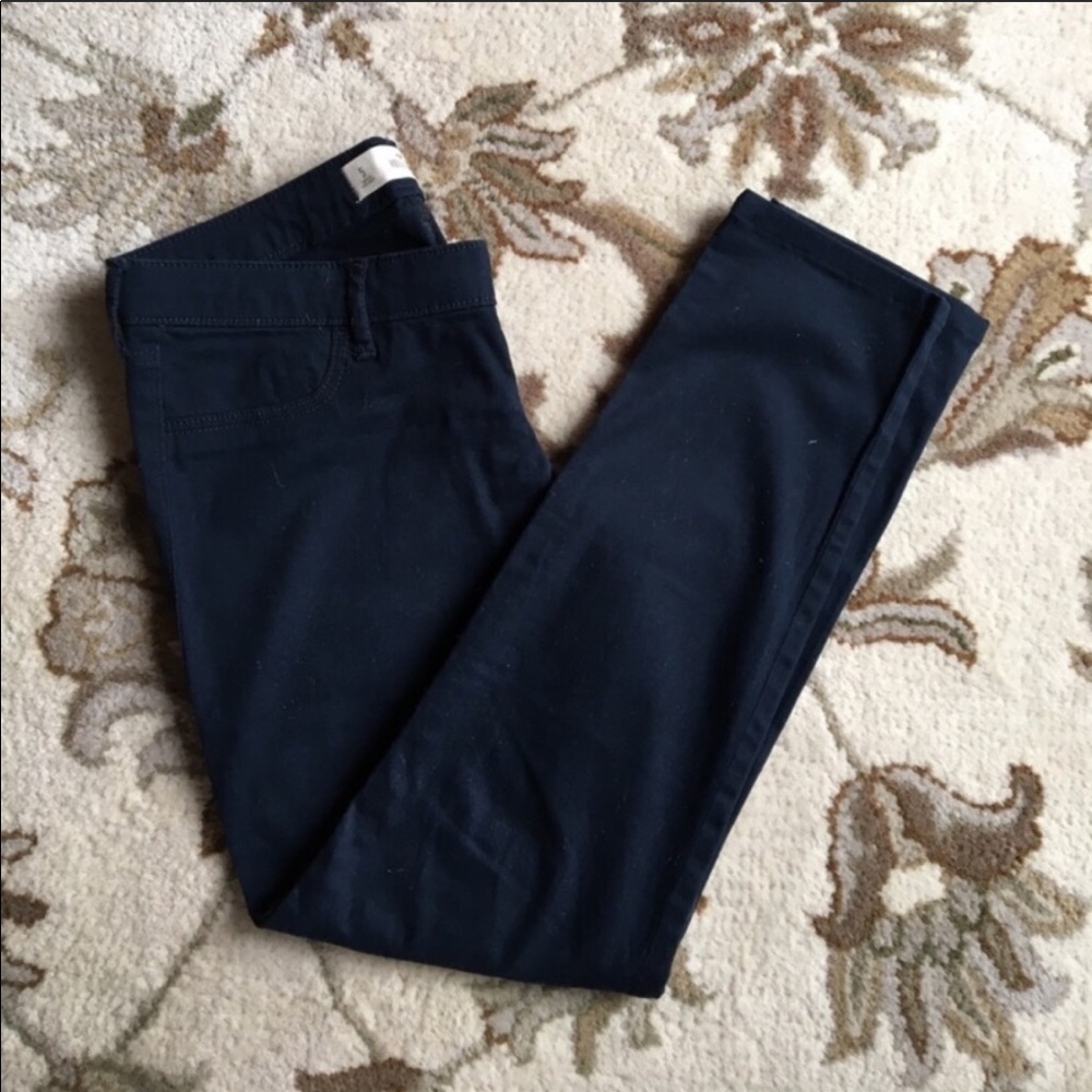 Hollister navy pant